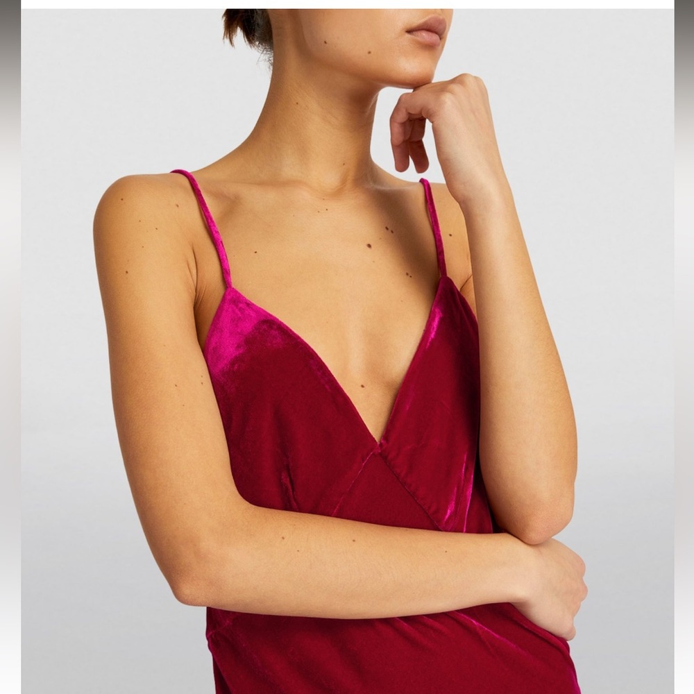 olivia von halle issa slip dress in berry 🌺